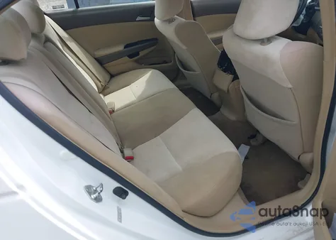 2008 Honda Accord 2.4 Lx z USA, uszkodzony, nr VIN 1HGCP26308A118014